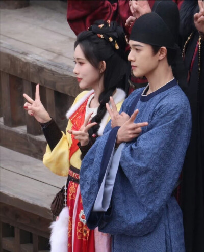 孟子义/李昀锐（雲牵梦绕）