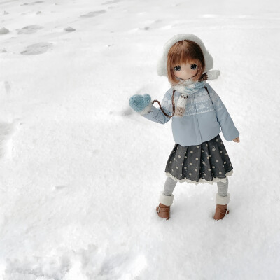 天气预报说明天有雨我听成了明天有你^ ̳> ·̫ < ̳^