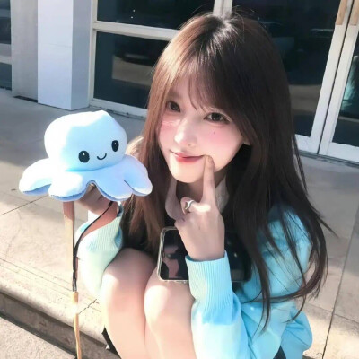 氛围感女生头像
