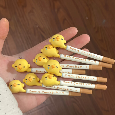 天气预报说明天有雨我听成了明天有你^ ̳> ·̫ < ̳^