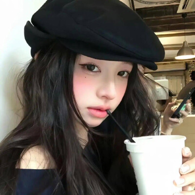 氛围感女生头像
