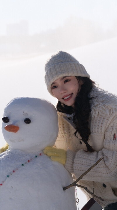 林允