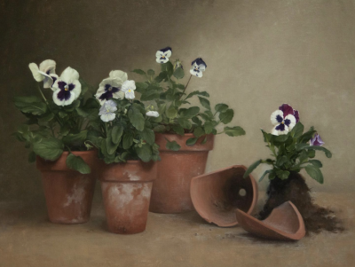 亨丽埃塔·阿贝尔·史密斯是一位专精于写实肖像与静物绘画的英国当代艺术家，采用油画和炭笔表达形式。她在意大利佛罗伦萨查尔斯·塞西尔学院接受传统古典写生训练，之后融合比例法，将作品定义为“经历时间沉淀的花卉…