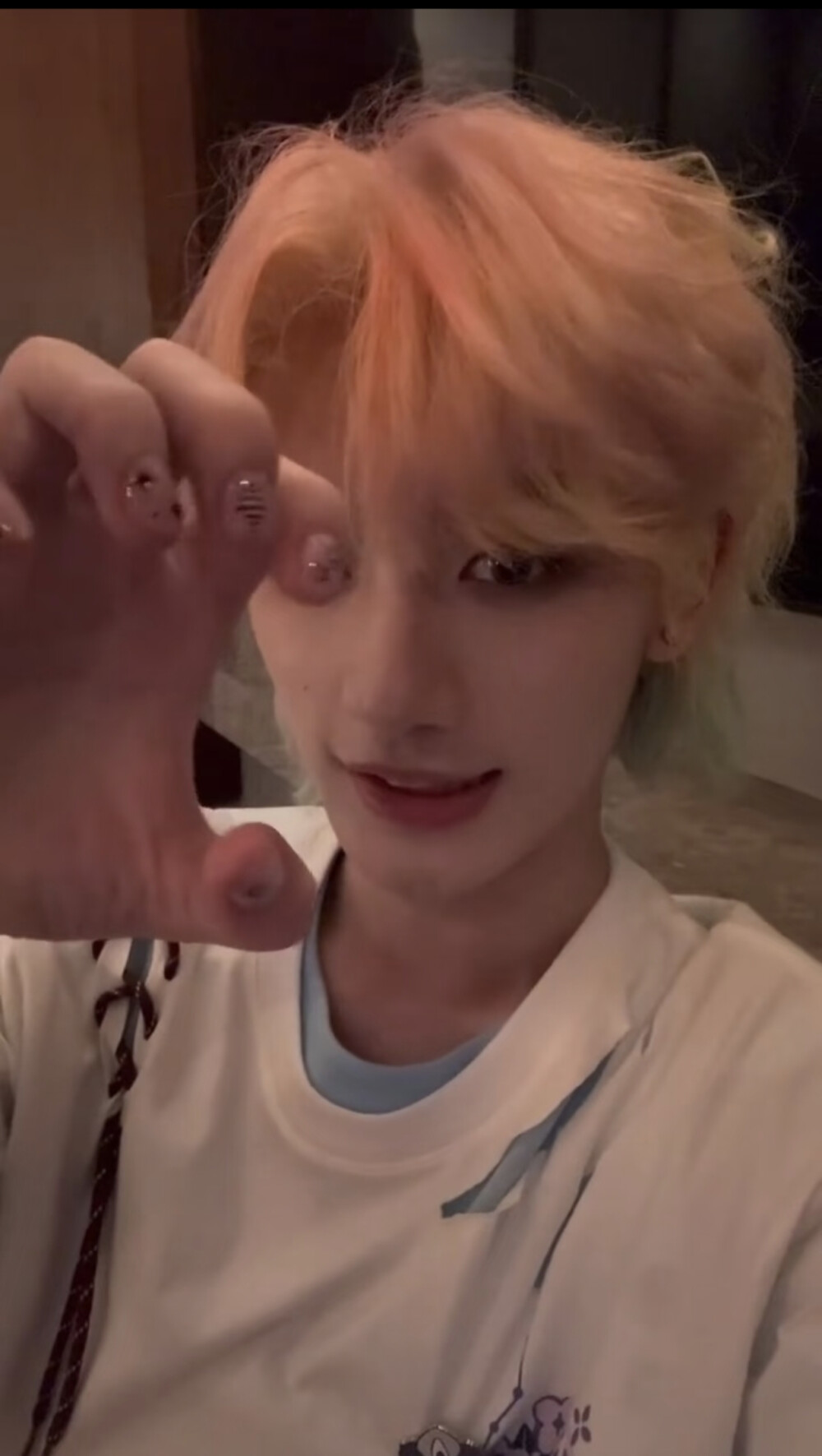 一些丁程鑫的图片