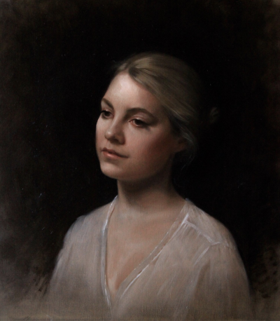 亨丽埃塔·阿贝尔·史密斯是一位专精于写实肖像与静物绘画的英国当代艺术家，采用油画和炭笔表达形式。她在意大利佛罗伦萨查尔斯·塞西尔学院接受传统古典写生训练，之后融合比例法，将作品定义为“经历时间沉淀的花卉…