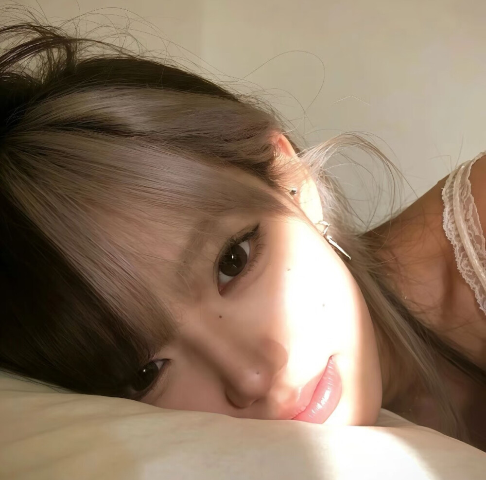 女头
扇你巴掌的时候要问我手疼不疼