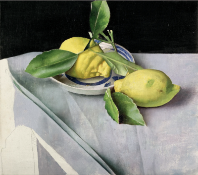 迪尔穆德·凯利是一位当代英伦具象绘画大师，其作品以光影质感与情感叙事为核心。他于1995年毕业于纽卡斯尔大学美术专业，随后在切尔西艺术学院获硕士学位，2003年入读伦敦王子绘画学院（现皇家绘画学院）。