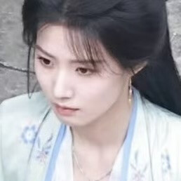 谁从天上掉下来给我说超级喜欢我啊