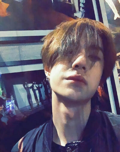 王一博(侵权删)