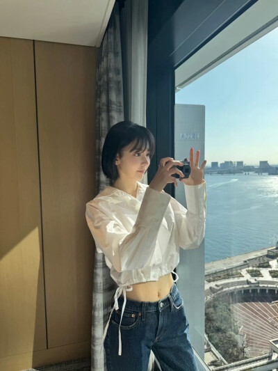 宮脇咲良INS更新