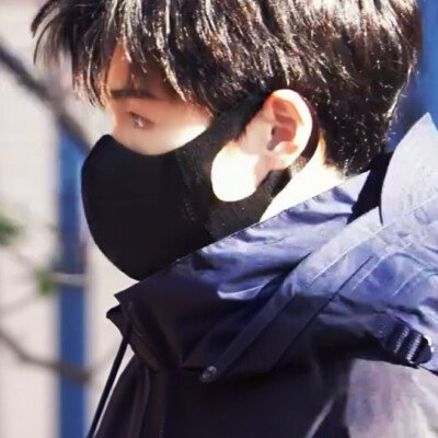 如果明天睡醒冰湖定档了我能承受得住吗