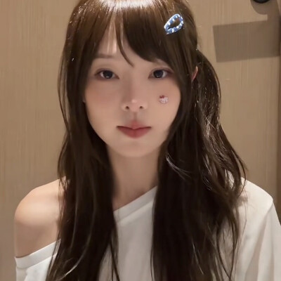 嘟嘟陈怡馨可二改
©一只多多鱼