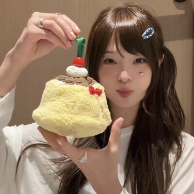 嘟嘟陈怡馨可二改
©一只多多鱼