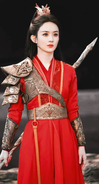 红衣古装女神∶（赵丽颖/与凤行）（杨幂/狐妖小红娘）（白鹿/临江仙）（谭松韵/逍遥）（孟子义/百花杀）（虞书欣/与秀行）（卢昱晓/入青云）（彭小苒/东宫）
