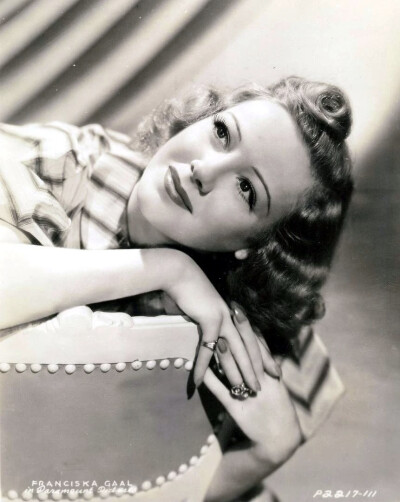 Franciska Gaál
1903.02.01－1973.01.02
生于布达佩斯 / 逝于美国纽约
