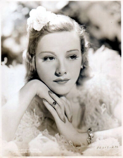 Franciska Gaál
1903.02.01－1973.01.02
生于布达佩斯 / 逝于美国纽约
