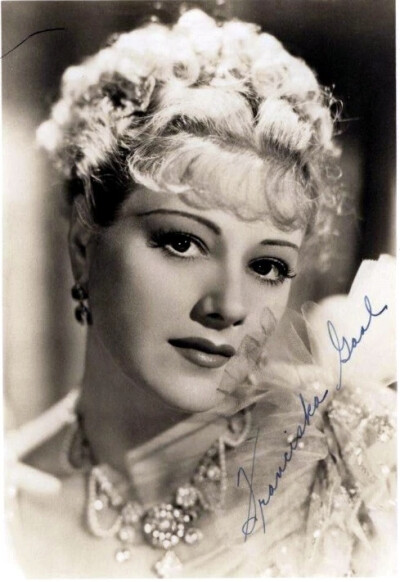 Franciska Gaál
1903.02.01－1973.01.02
生于布达佩斯 / 逝于美国纽约
