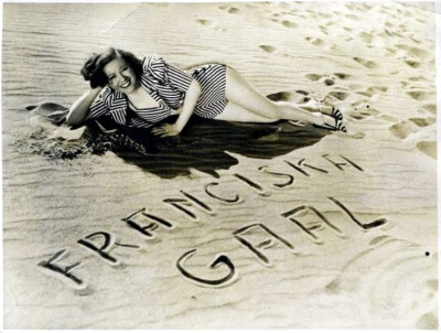 Franciska Gaál
1903.02.01－1973.01.02
生于布达佩斯 / 逝于美国纽约
