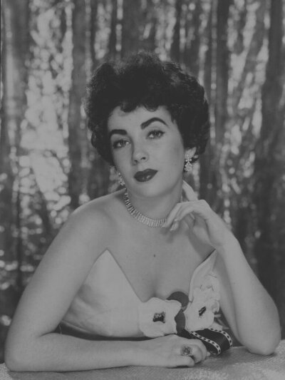 Elizabeth Taylor ​​​