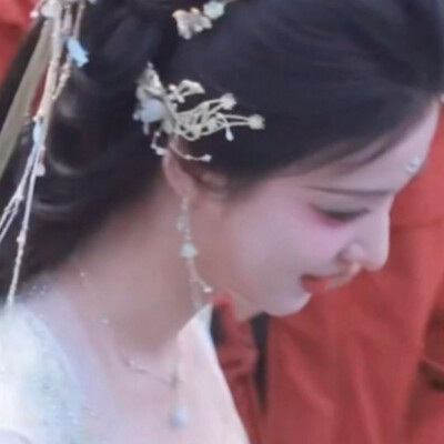 我依旧全部都调了，食用收单靴靴（还有人不知道我们成何体统定档0206吗？！！