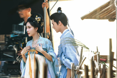 cr.朝暮丨1205x0824