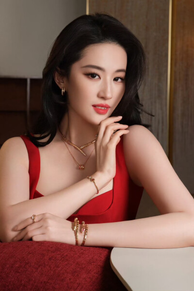 刘亦菲宝格丽全球品牌代言人2026.1.27