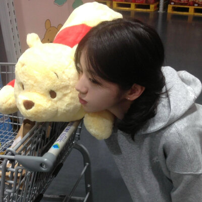 ❤️巴卡茶旅❤️＃生命力女生头像 ​​​＃Wechat氛围感女头＃夏日头像＃自由感＃自然系＃蝴蝶女孩头像＃艺术感头像＃胶片感头像＃复古＃棕色系