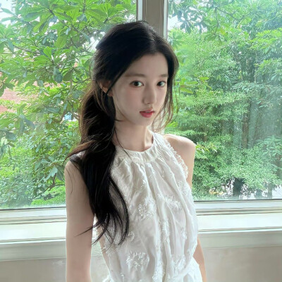 ❤️巴卡茶旅❤️＃生命力女生头像 ​​​＃Wechat氛围感女头＃夏日头像＃自由感＃自然系＃蝴蝶女孩头像＃艺术感头像＃胶片感头像＃复古＃棕色系