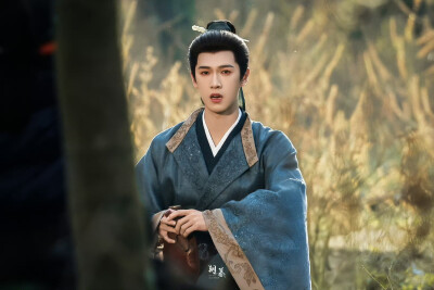 cr.朝暮丨1205x0824