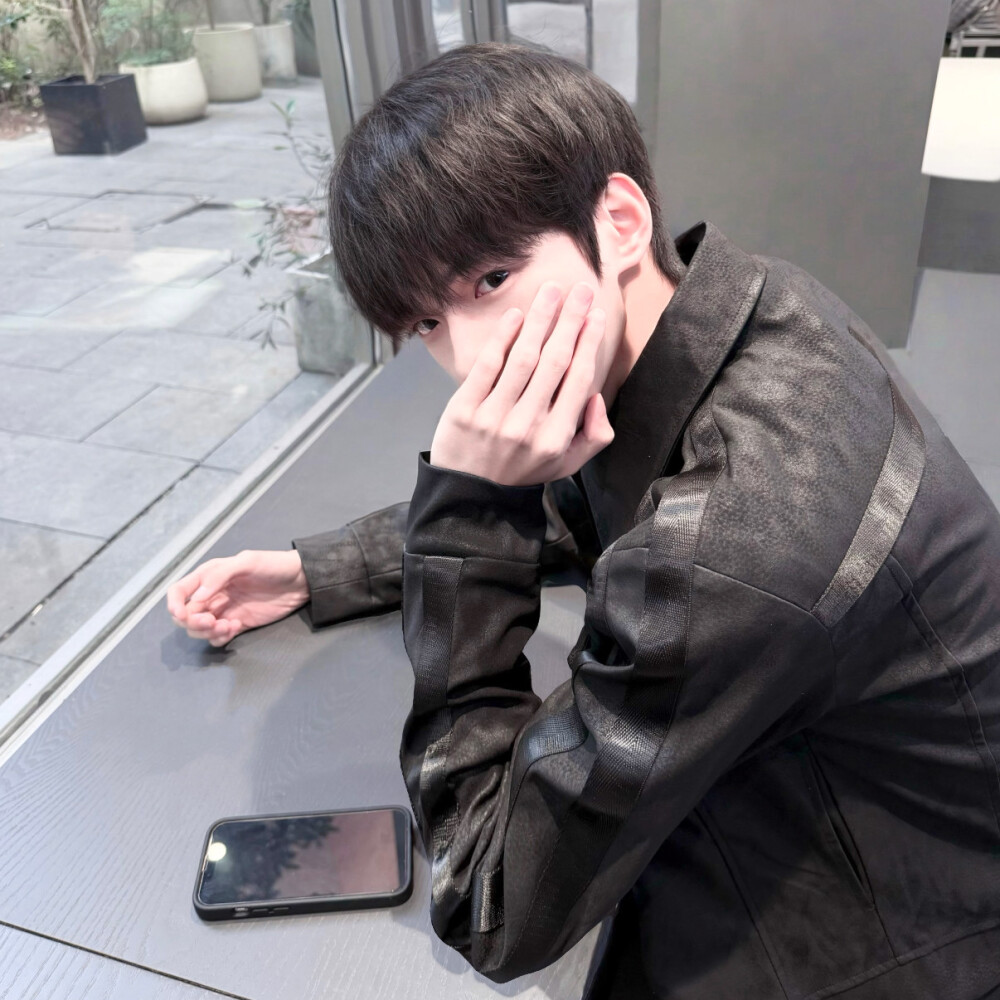 男头
二传头像注明出处