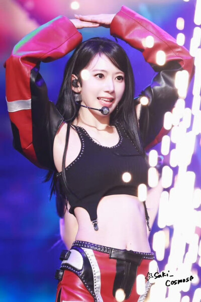 宮脇咲良 饭拍高清