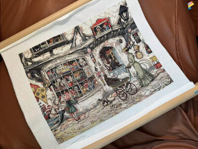 别人家绣的《玩具店》