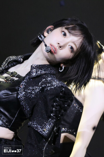 宮脇咲良 饭拍高清