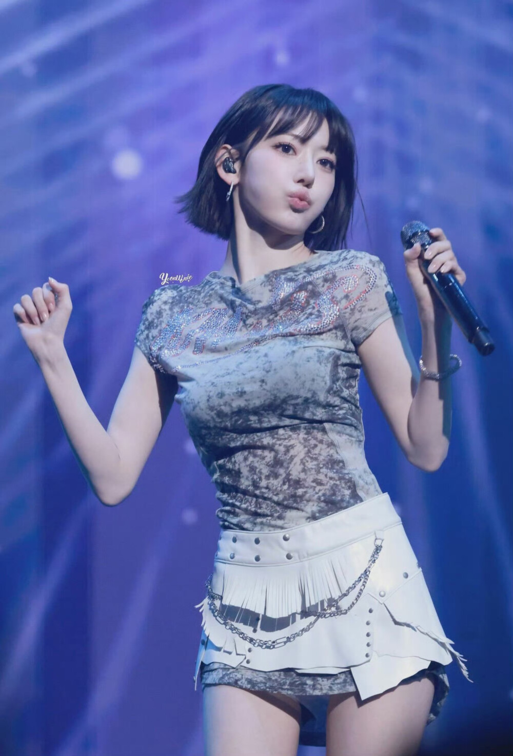 宮脇咲良 饭拍高清