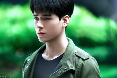 - 龚俊 / 叶谦 。
#风过留痕# ​​​