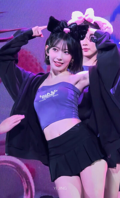 宮脇咲良 饭拍高清