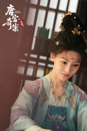  张维娜 黄日莹 丁笑滢 张凯莹