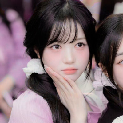 人们常说人生若只如初见 我会去想 到底是什么样的羁绊才能让陌生的两颗心脏依偎在一起