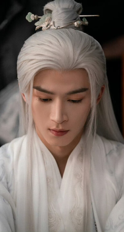 王星越《唐宫奇案之青雾风鸣》萧怀瑾