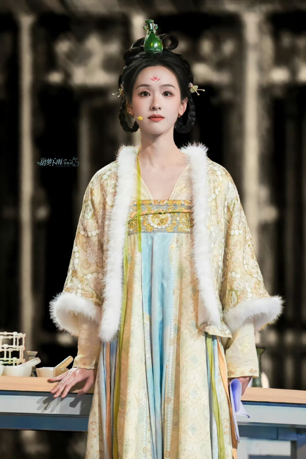 cr.胡萝卜雨丨陈都灵