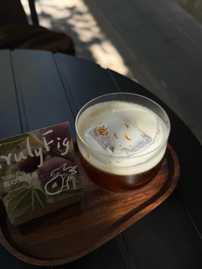 一万个春和景明
太子湾的郁金香花期未至先在翠湖赏个够叭 !!
豉汁凤爪脱骨红米肠的虾仁紧实Q
无花果特调今日最佳喝完早茶依旧啃得下抹茶红豆法棍真得很不戳
莫非店主是传说中的极品饭灵根？
抹茶黄油块搭配绵糯中带…