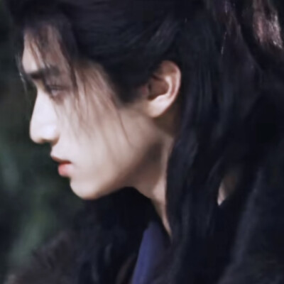 你甲胄上的血何时能洗净