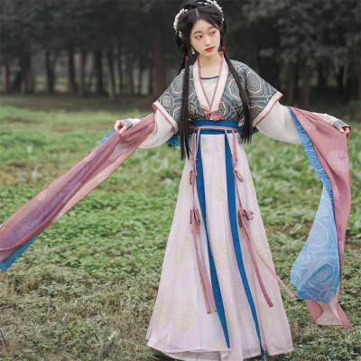 唐制汉服
