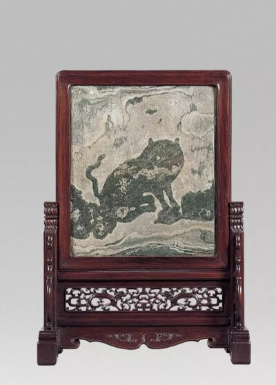 黄花梨嵌绿石虎纹插屏  明代
观复博物馆藏
