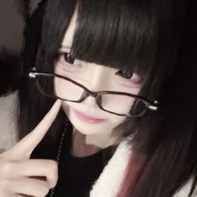 我就算是在装萌又怎样(￣^￣)