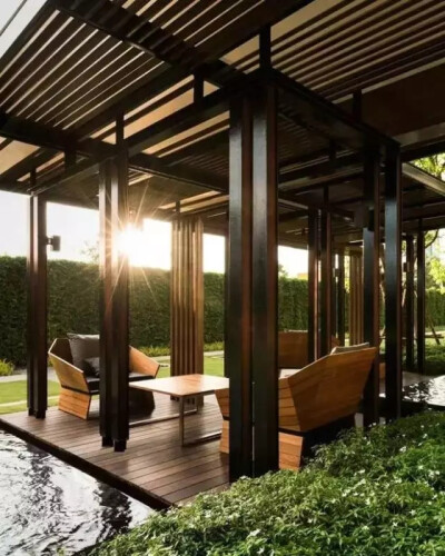 有个这样的亭子我就一直宅家里
庭院生活馆
2026年2月9日 09:02 福建 听全文
￼
在小说阅读器中沉浸阅读
