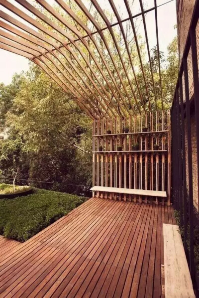 有个这样的亭子我就一直宅家里
庭院生活馆
2026年2月9日 09:02
福建
听全文
在小说阅读器中沉浸阅读