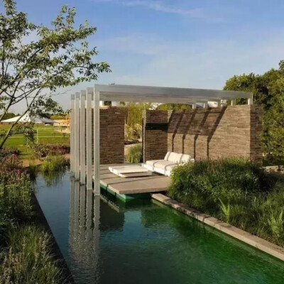 有个这样的亭子我就一直宅家里
庭院生活馆
2026年2月9日 09:02
福建
听全文
在小说阅读器中沉浸阅读