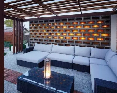 有个这样的亭子我就一直宅家里
庭院生活馆
2026年2月9日 09:02
福建
听全文
在小说阅读器中沉浸阅读