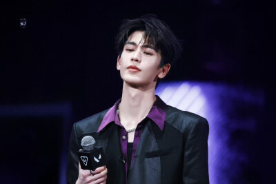 cr.PUPPY1230丨张凌赫